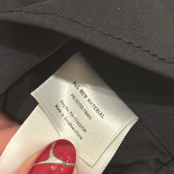 NWOT Uniqlo x Ambush Minnie Mouse Disney Stuffy Crossbody Purse Black - Picture 7 of 7